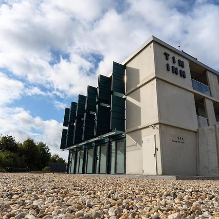 Tin Inn - Heinsberg - Das Hotel Aus Hochwertig Ausgebauten Ueberseecontainern Extérieur photo