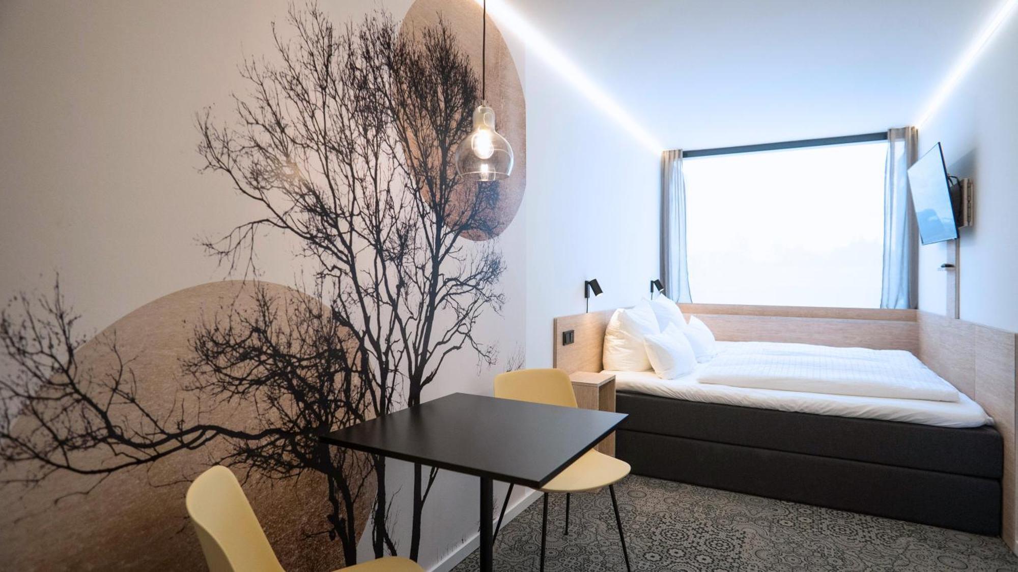 Tin Inn - Heinsberg - Das Hotel Aus Hochwertig Ausgebauten Ueberseecontainern Extérieur photo